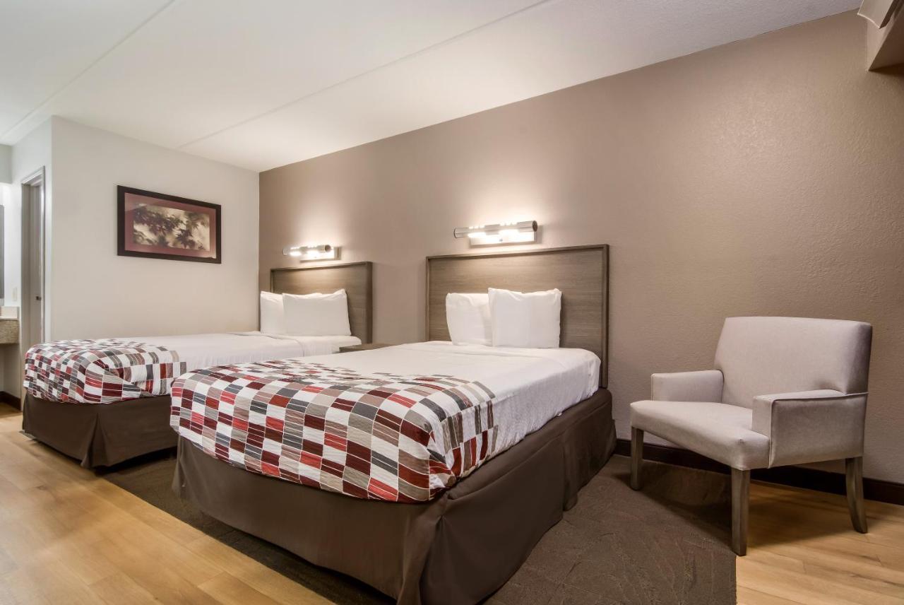 Red Roof Inn Durham - Duke Univ Medical Center Экстерьер фото
