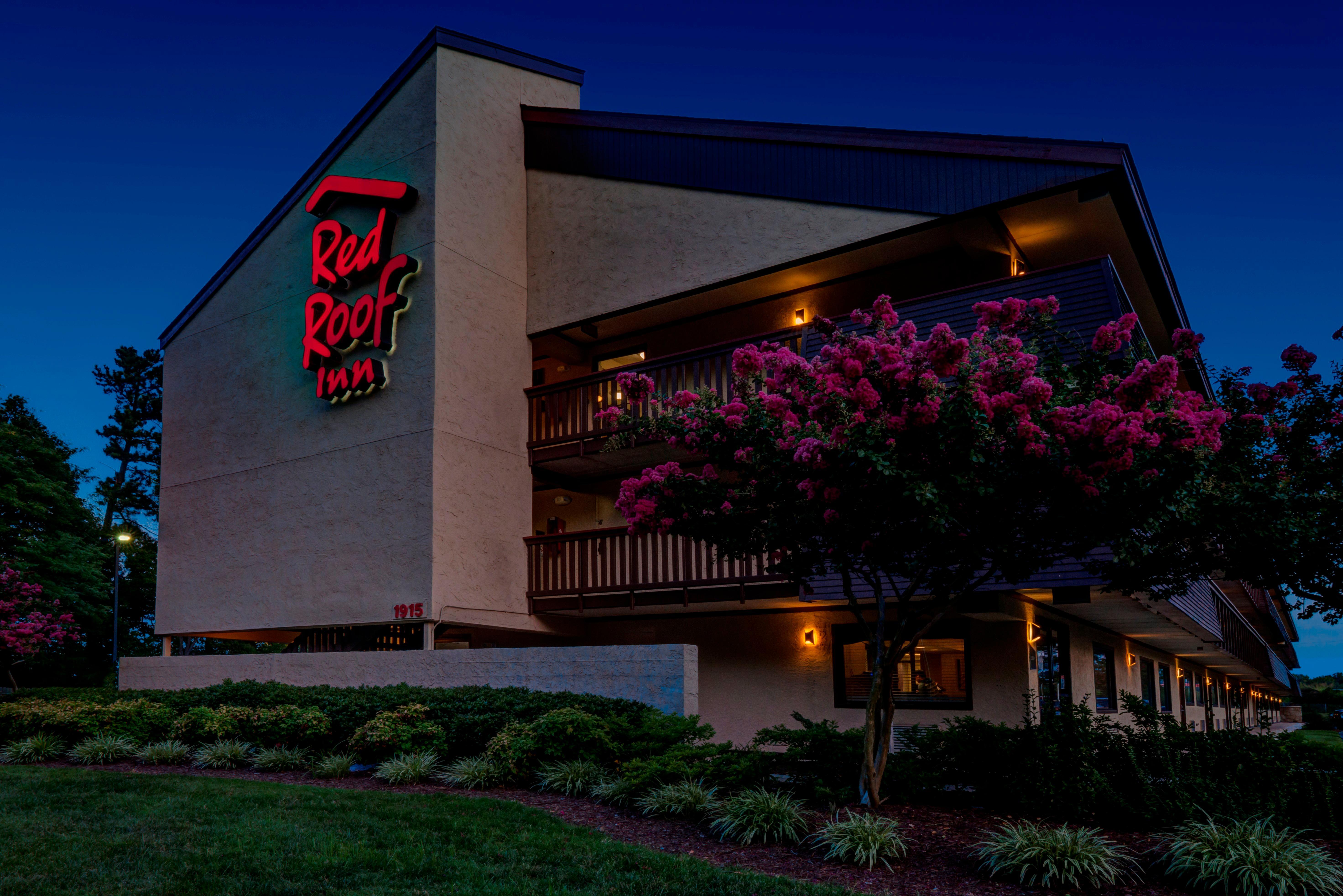 Red Roof Inn Durham - Duke Univ Medical Center Экстерьер фото
